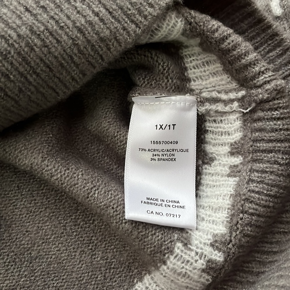 Patterned Grey Sweater - Picture 4 of 4